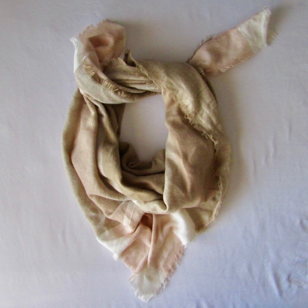 Giant blanket scarf